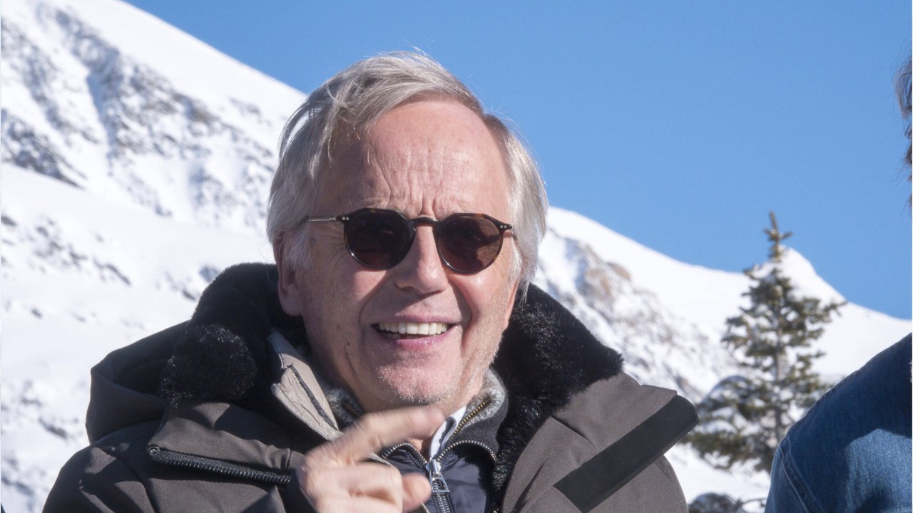 GALA VIDEO - Fabrice Luchini admiratif de Michel Sardou : “Il n’en a plus rien à cirer !”