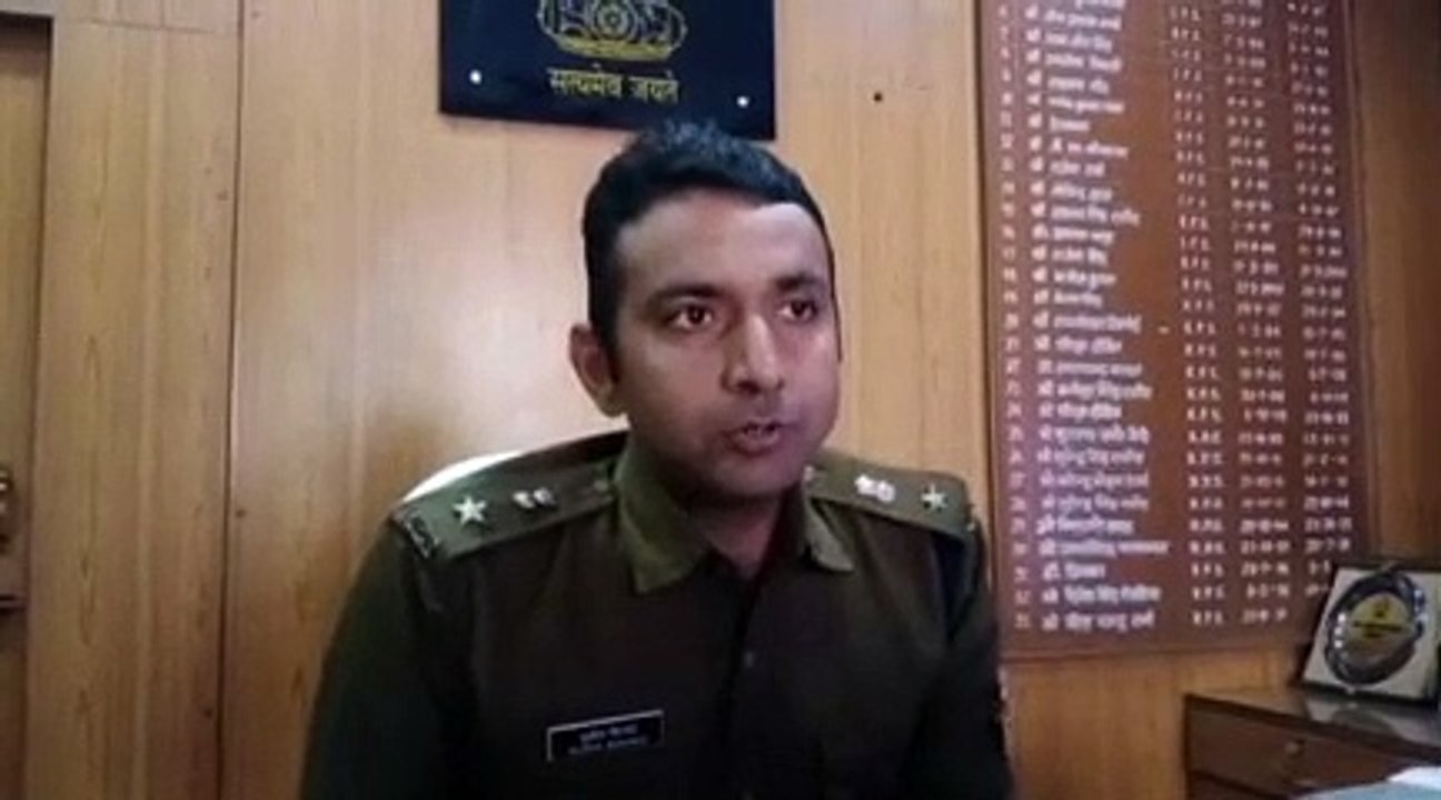 कब्रिस्तान की जमीन के बेचान करने के मुख्य आरोपी को पुलिस ने दबोचा,देखे वीडियो