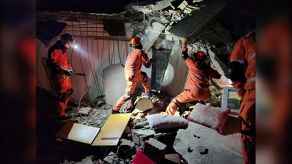 우리 긴급 구호대, 튀르키예서 생존자 5명 구조 / YTN