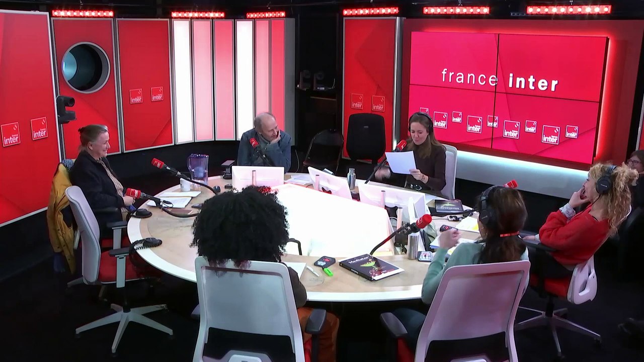 TotalEnergies : des superprofits, une ristourne et un pins - Le Billet de Charline "C'est encore nous"