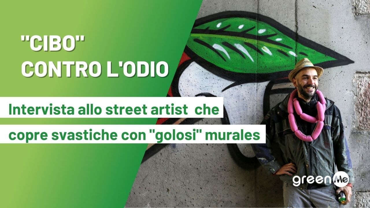 "Cibo" contro l'odio. Intervista allo street artist veronese che copre svastiche e scritte omofobe con "golosi" murales