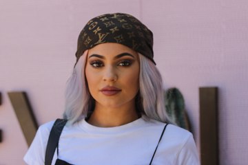 Kylie Jenner Went Makeup-Free While Wearing a Metallic Pink Upside-Down Bikini