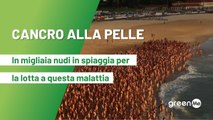 Nudi in spiaggia per la lotta contro il cancro della pelle