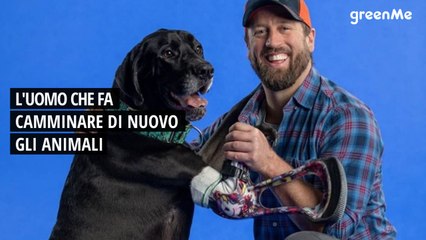 L'uomo che fa camminare di nuovo gli animali