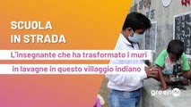 Scuola in strada. L'insegnante che ha trasformato i muri in lavagne in questo remoto villaggio indiana