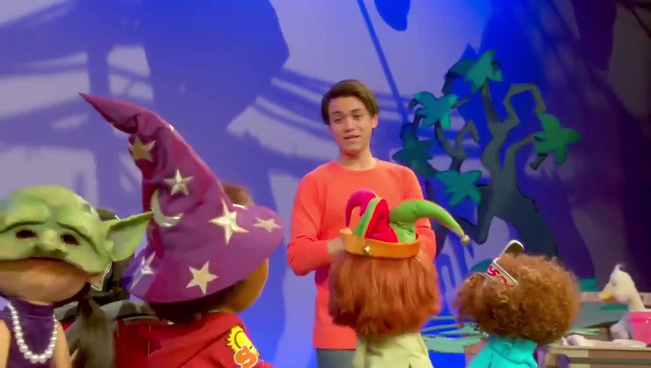 Julie's Greenroom Se1 Ep13 MashUp The Musical HD Watch video