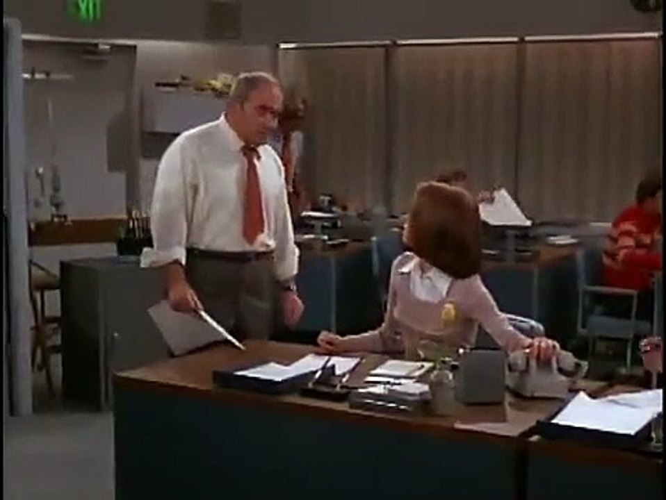 The Mary Tyler Moore Show - Se3 - Ep16 - Lou's Place HD Watch