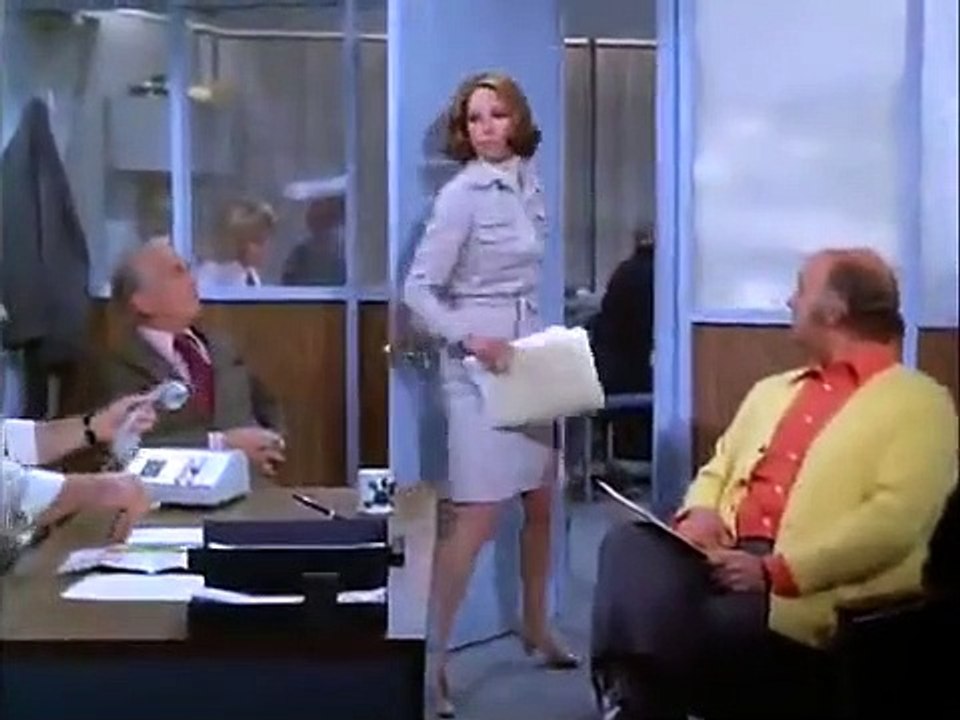 The Mary Tyler Moore Show - Se3 - Ep22 - Remembrance of Things Past HD Watch
