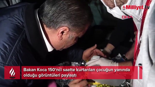Fahrettin Koca, 150'nci saatte kurtarılan minik kızı paylaştı