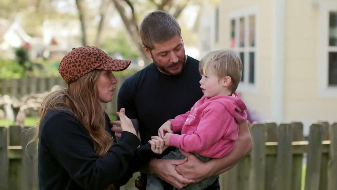 Good Bones - Se6 - Ep01 HD Watch