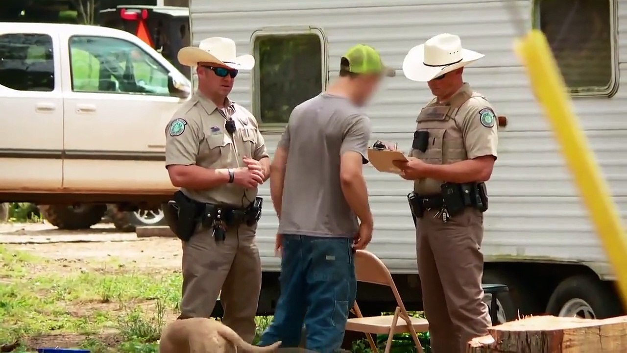 Lone Star Law - Se6 - Ep09 - Bullets and Lies HD Watch