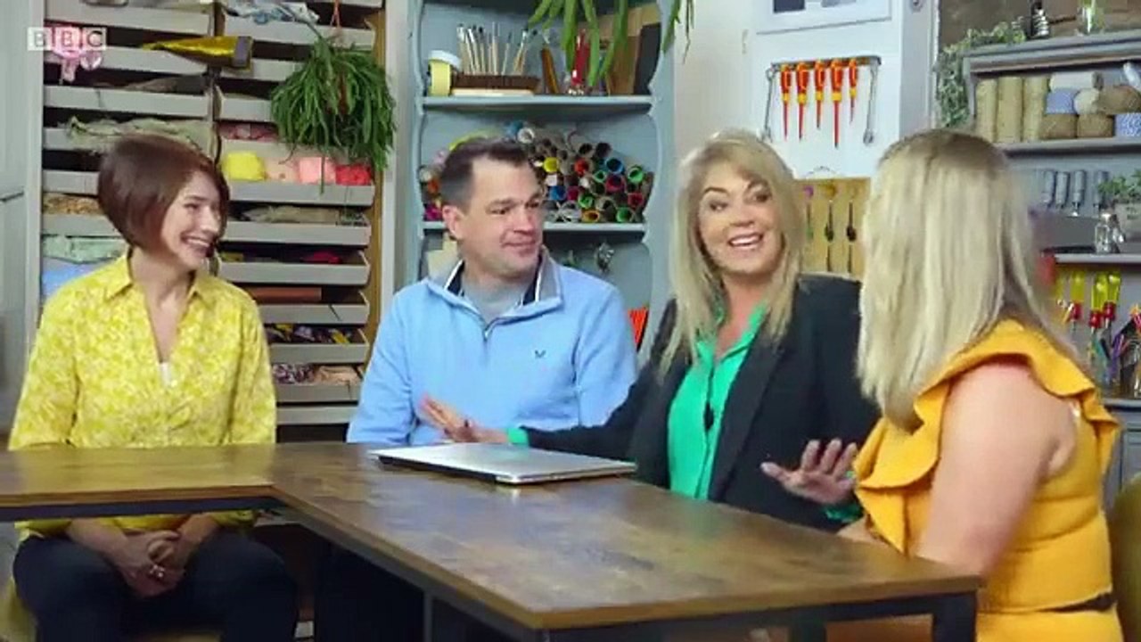 The Customer Is Always Right - Se2 - Ep13 HD Watch