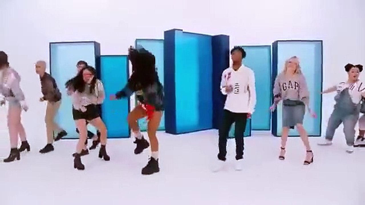 The untitled action bronson show - se1 - ep58 - action plays cupid with fazion love hd watch