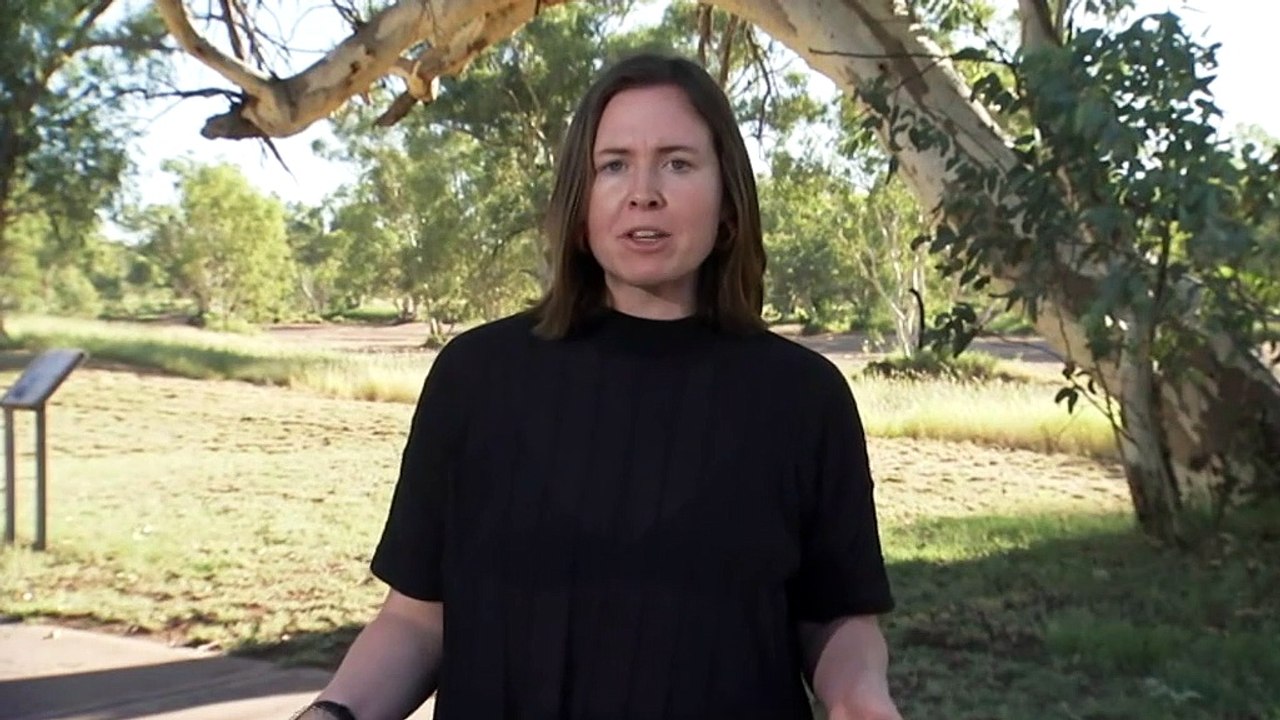 Aboriginal Central Australians meet in Alice Springs to discuss strategies for tackling crime and social unrest