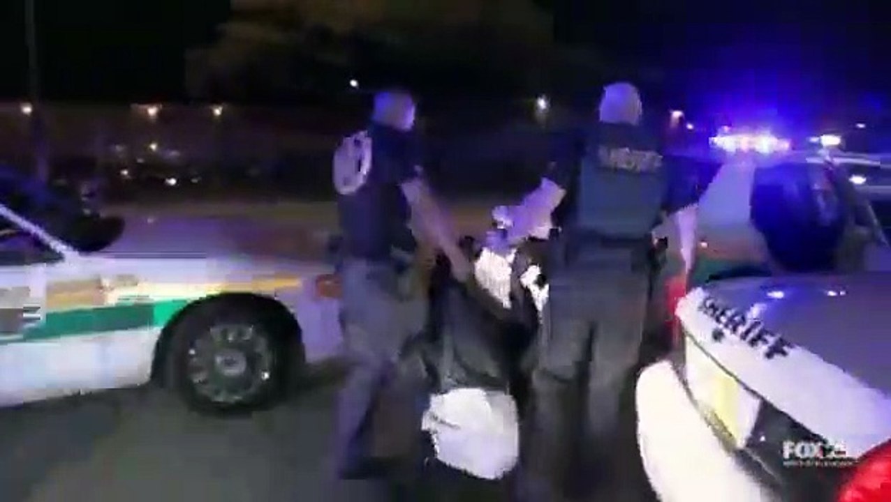 Cops - Se21 - Ep04 HD Watch