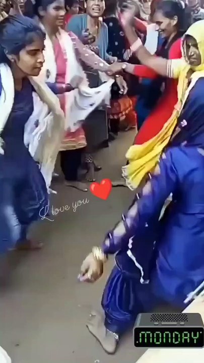 Trending dance video