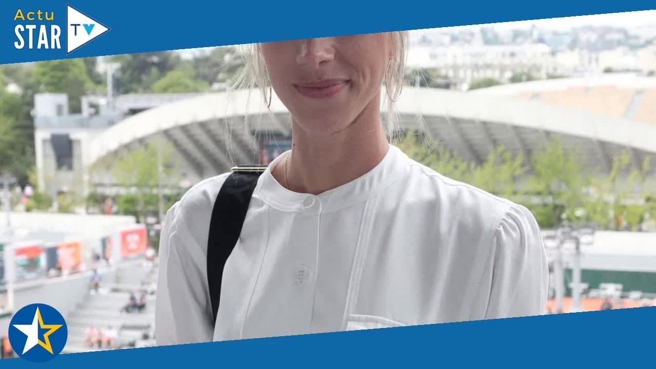 Marion Rousse : Selfie de l'amour avec son fils Nino "pendant que papa s'entraîne dur..."