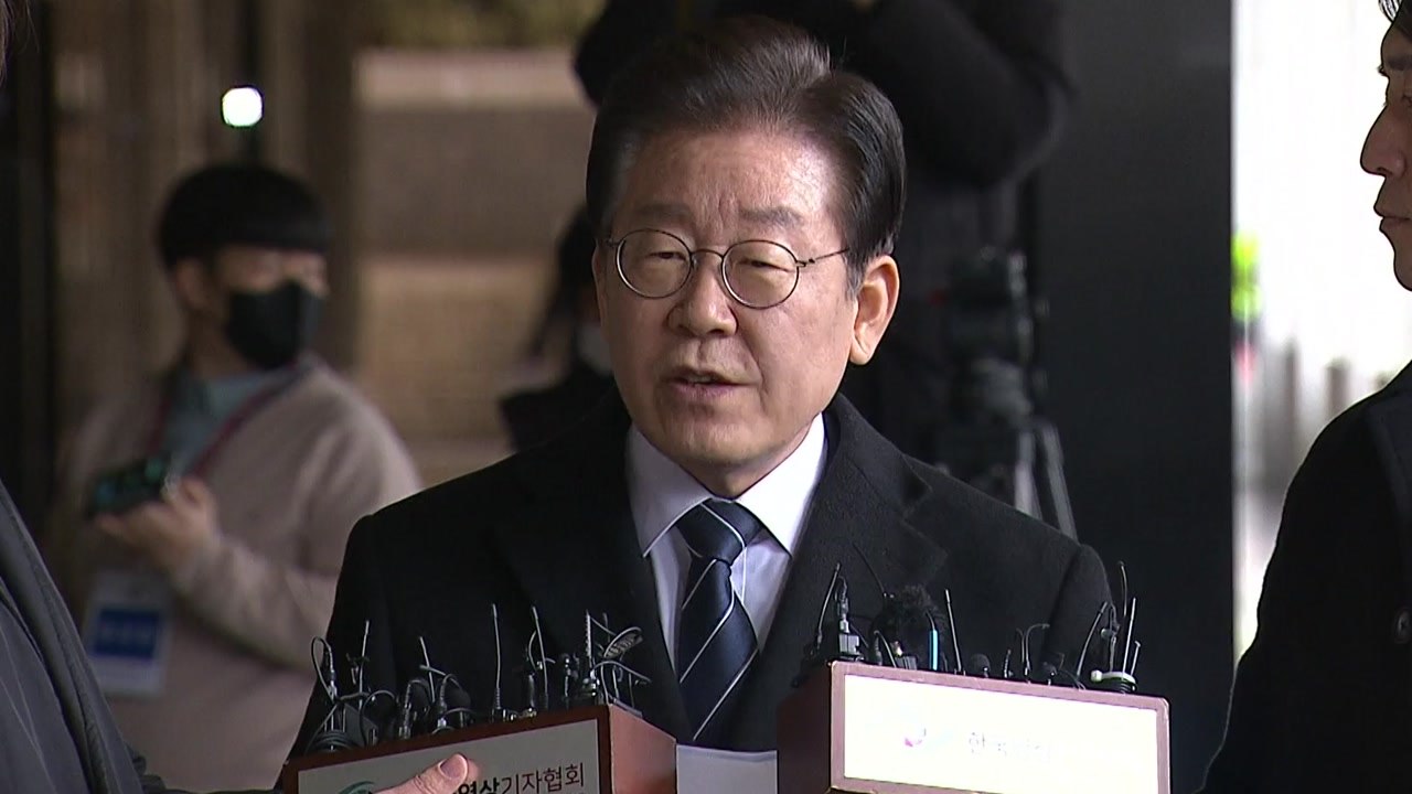 이재명 "정적 죽이기 칼춤...벼랑 몰린 민생 구해야" / YTN