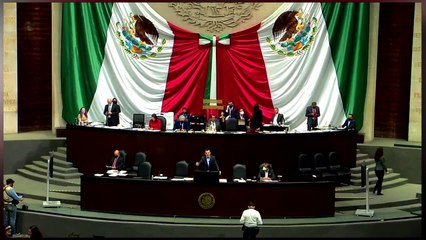 Download Video: ¡VEAN! ¡Panista llama corruptos a diputados de MORENA y lo callan con gran respuesta!