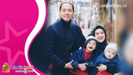 Roger Danuarta dan Keluarga Liburan ke Negeri Sakura, Nikmati Kuliner hingga Kunjungi Disneyland Tokyo