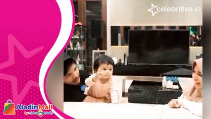 Ameena Memberi Tahu Dirinya akan Berumur Satu Tahun, Bikin Gemas!