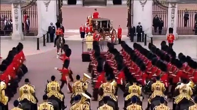 ALAIN DE BENOIST: “LA GUERRA DE UCRANIA ES EN REALIDAD UNA GUERRA DE ESTADOS UNIDOS CONTRA RUSIA”