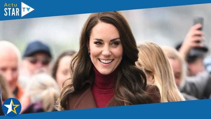 Kate Middleton dégaine un vieux manteau avec William : la princesse stylée jusqu'au bout des pieds