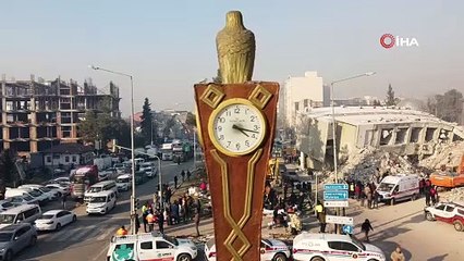 Türkiye ağlıyor! Saatler 04.17'de durdu