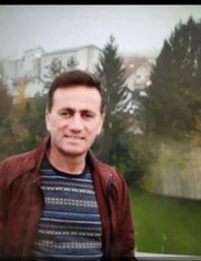 DEPREMDE ÖLEN ŞUBE MÜDÜRÜ İLE ANNE VE BABASI HAKKARİ'DE TOPRAĞA VERİLDİ