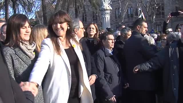 Laura Borrás se sienta en el banquillo de los acusados, sin el apoyo de ERC y la CUP