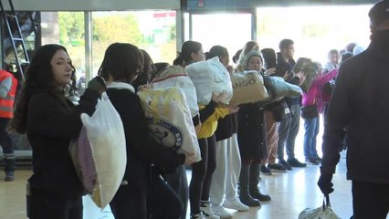 Deprem Bölgesinden Antalya'ya Gelen Vatandaşların İhtiyaçları Karşılanıyor