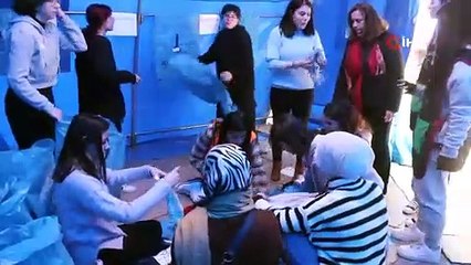 Deprem Bölgesine Kirli ve Yıpranmış Kıyafetler, Topuklu Ayakkabılar, Abiye ve Yazlık Giysiler Yolladılar!