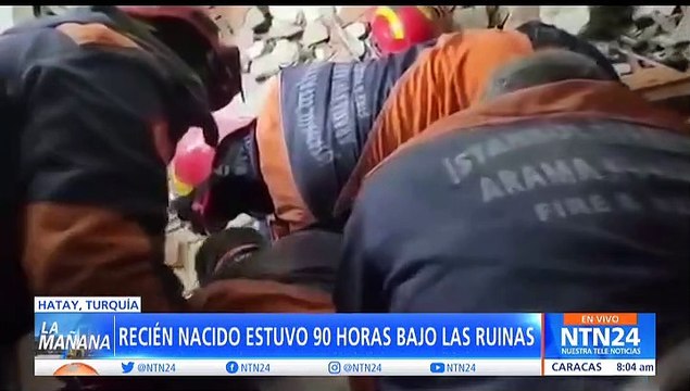 Bebé de 10 días de nacido fue rescatado luego de permanecer atrapado 90 horas bajo escombros en Samandag, Turquía