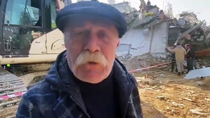 Kızı enkaz altında olan Orhan Aydın: Enkaz altında kalan bu düzendir!