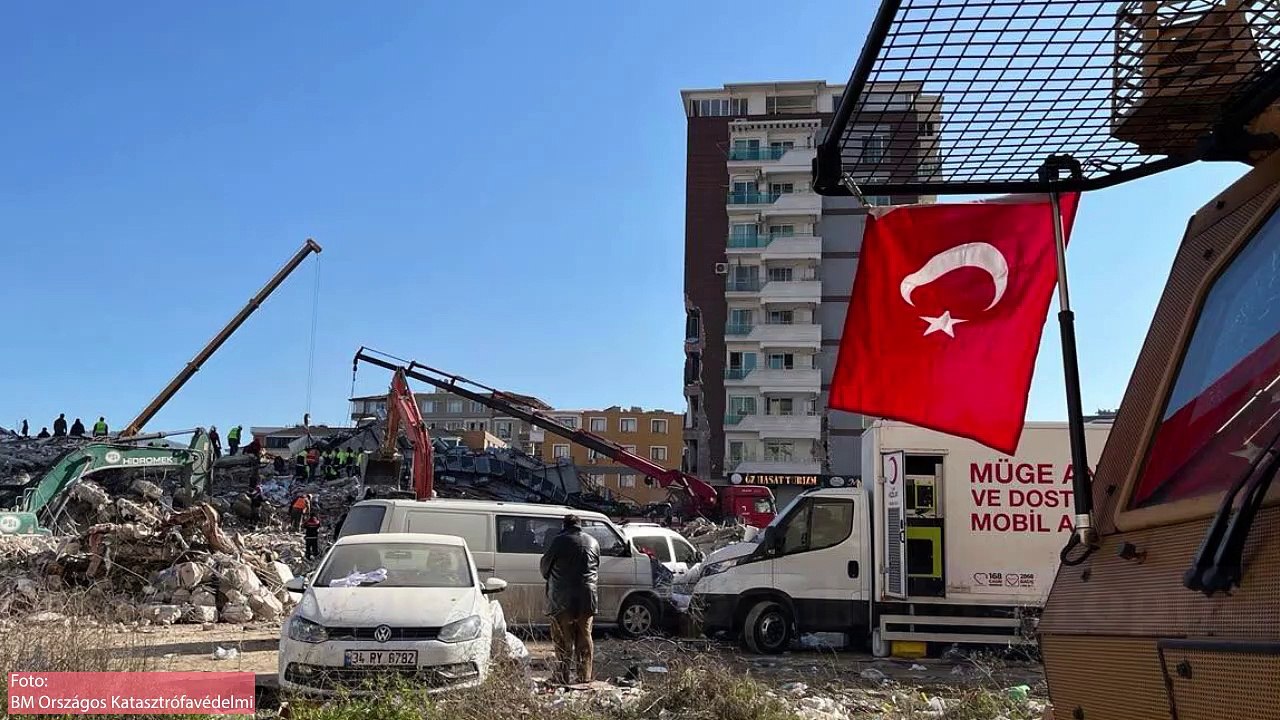 Erdbebenkatastrophe in der Türkei: Unbeschreibliche Hilfsbereitschaft - Aber wie geht es weiter?