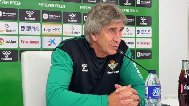 Pellegrini: Ojalá los jugadores de LaLiga simularan menos faltas