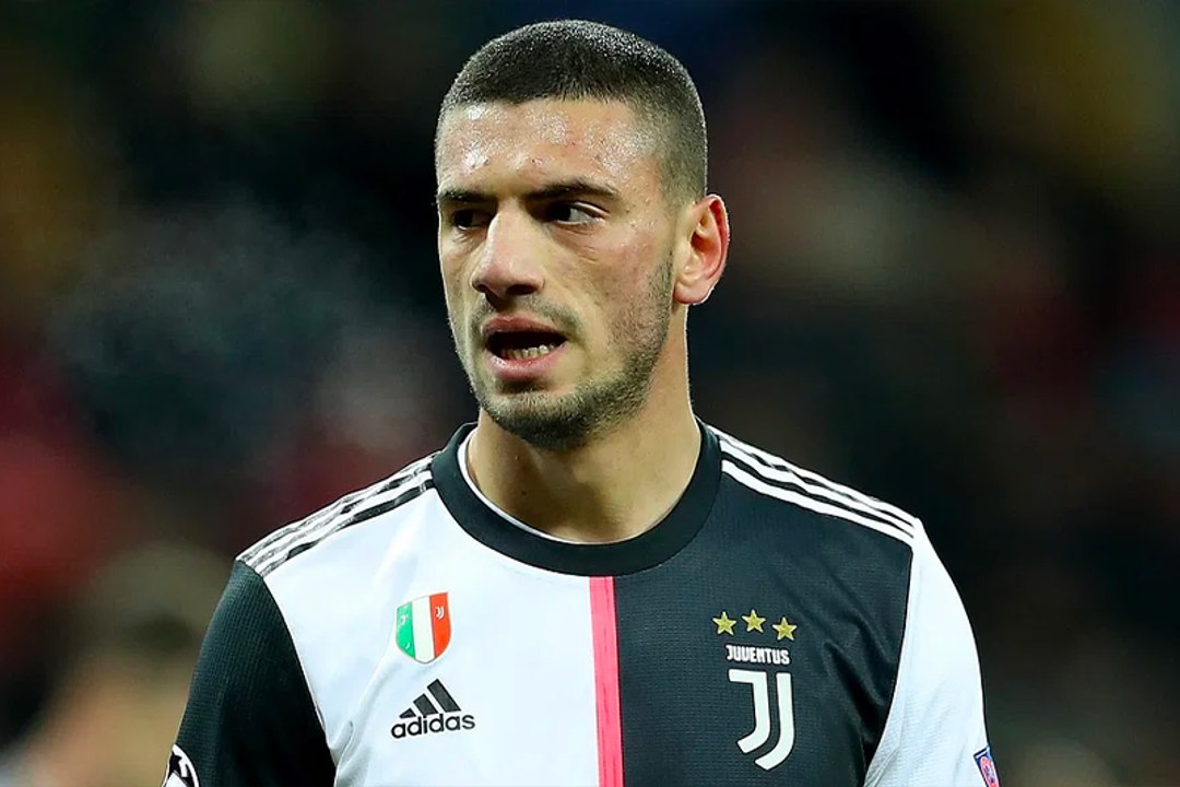 لاعب تركي يبيع قميص كريستيانو لمساعدة ضحايا الزلزال