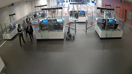 Depremde yıkılan Rönesans Rezidans’ın müteahhidi havalimanında kaçarken yakalandı