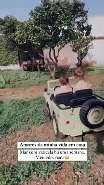 Filhas gémeas de Helena Costa