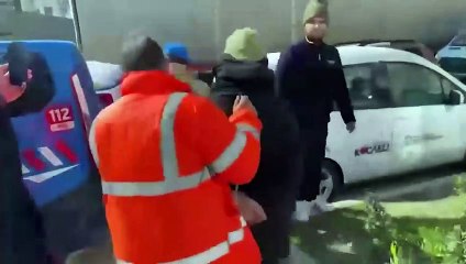 Yol kesip yağma yapan şerefsizler yakalandı!