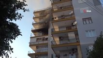 Antalya'da apartman sakinlerini sokağa döken yangın