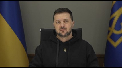 Zelensky: atleti russi ai Giochi "segno di violenza e illegalità"