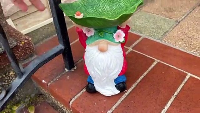 Dragon Statue Garden Figurine Solar Powered LED Lights Outdoor Statues Outdoor Decor Garden Sculptures,Weather Resistant Garden Statues with Gazing Ball Dragon Decor for Patio Lawn Yard Decor Patio,