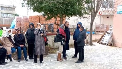 Depremde hayatını kaybeden Ezineli Büşra öğretmen ve annesi gözyaşlarıyla toprağa verildi