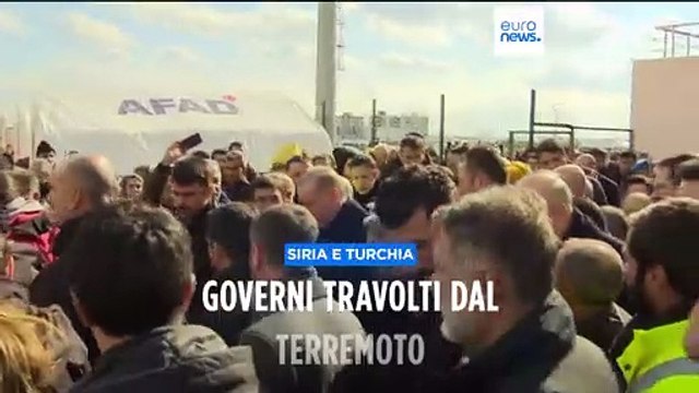 Sisma, Erdoğan visita le zone colpite dal sisma. Oltre 23mila le vittime tra Turchia e Siria