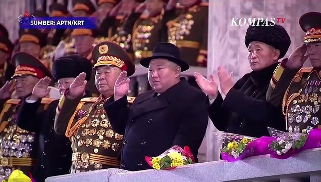 Potret Kemesraan Kim Jong Un dan Anaknya Kim Ju Ae saat HUT Militer Korut