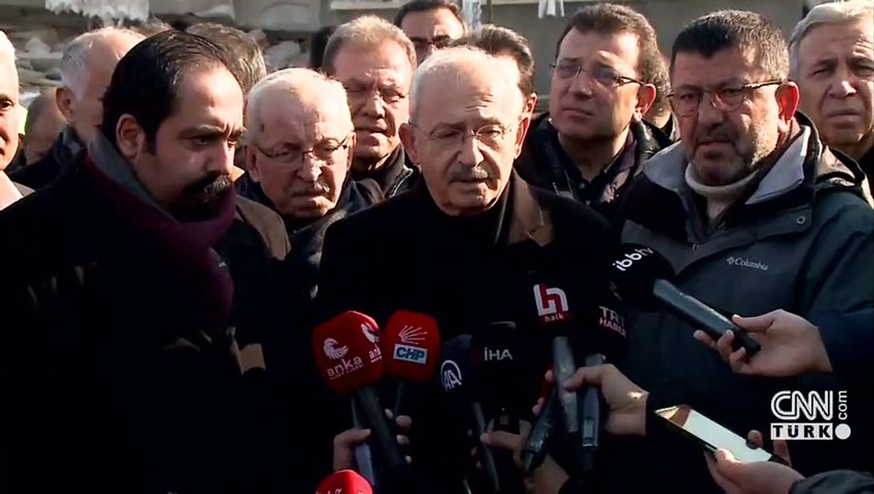 Son dakika... Deniz Baykal 84 yaşında hayatını kaybetti!