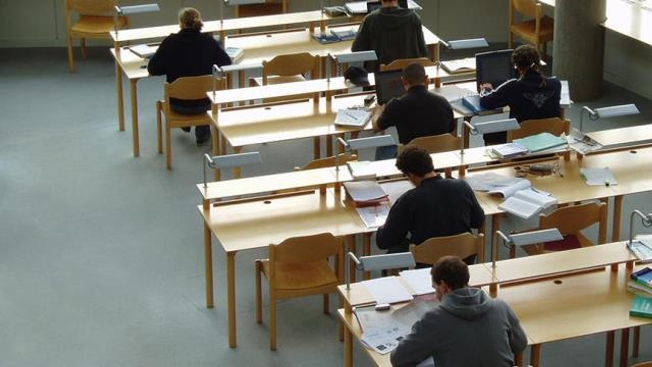 Üniversiteler tatil mi edildi? Üniversiteler yaza kadar kapatıldı mı? SON DAKİKA!