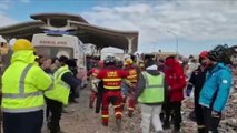 السلطات التركية تضع شروطا لتبني الأطفال الناجين من الزلزال