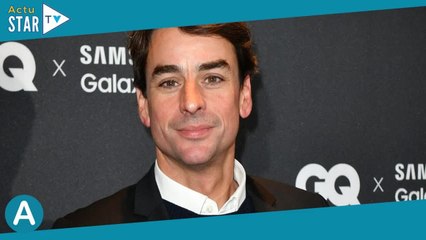 "Je garde ?" : Julian Bugier tente un "look différent", les réactions ne se font pas attendre